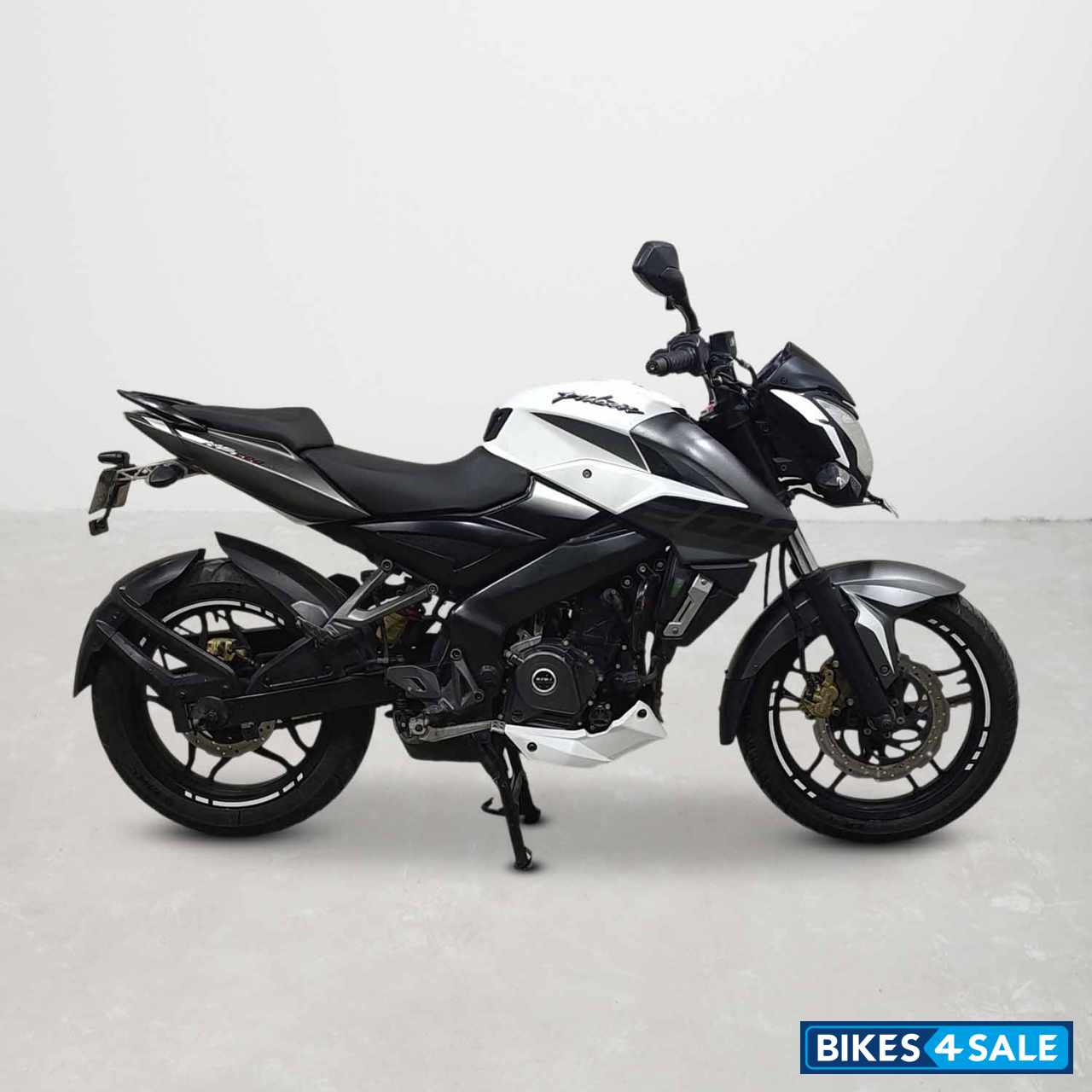Bajaj Pulsar NS200 Bajaj Pulsar NS200