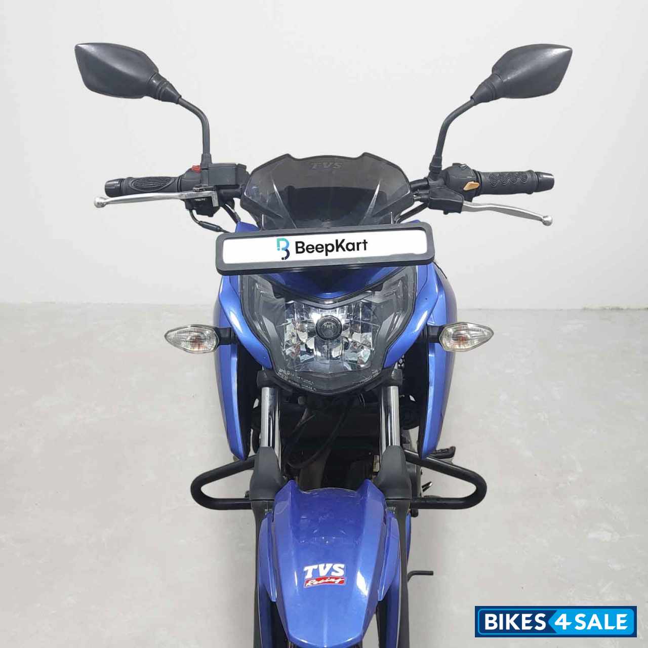 TVS Apache RTR 160 4V