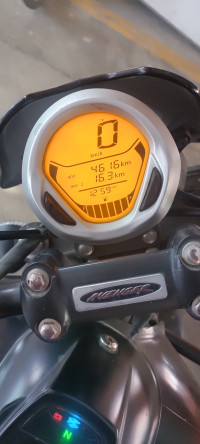 Bajaj Avenger Street 220