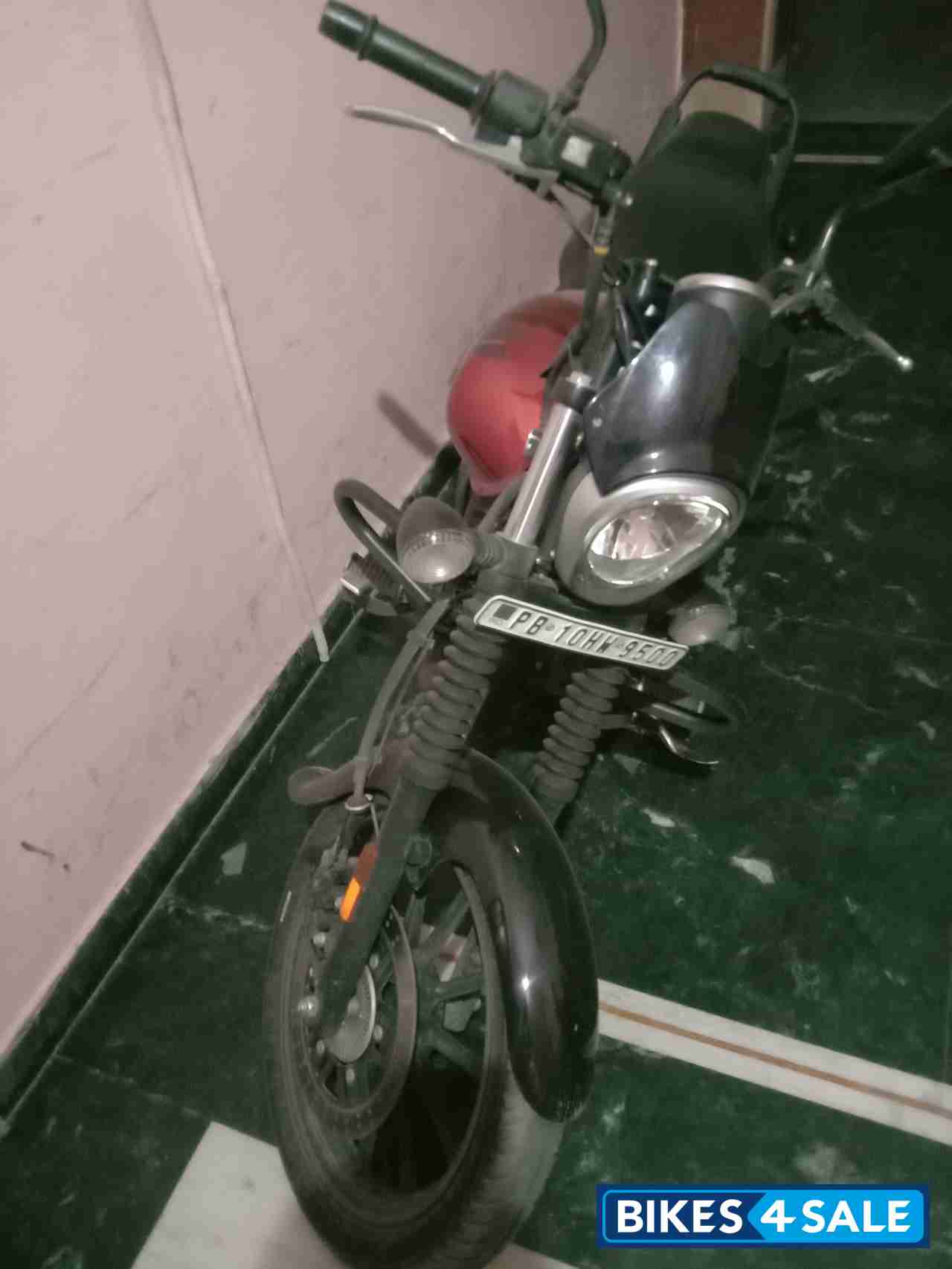 Spicy Red Bajaj Avenger Street 160