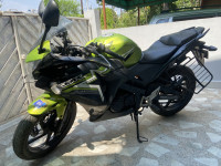 Green/black Honda CBR 150R