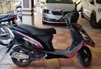 TVS Scooty Streak