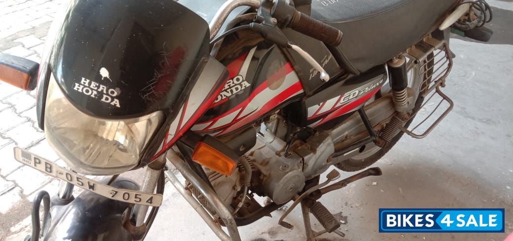 Hero CD Deluxe Hero CD Deluxe