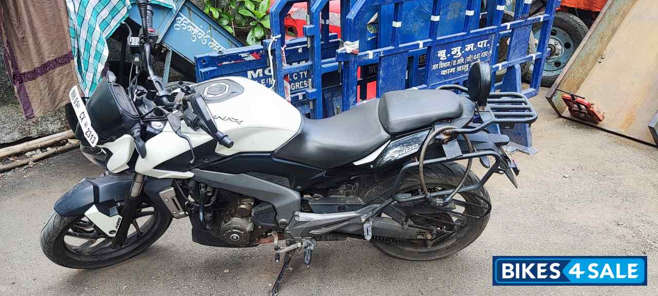 Bajaj Dominar 400