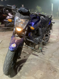 Yamaha FZ