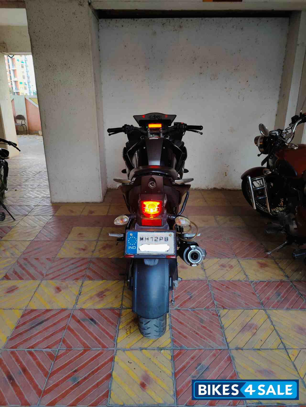 Black Green Yamaha Fazer FI V2