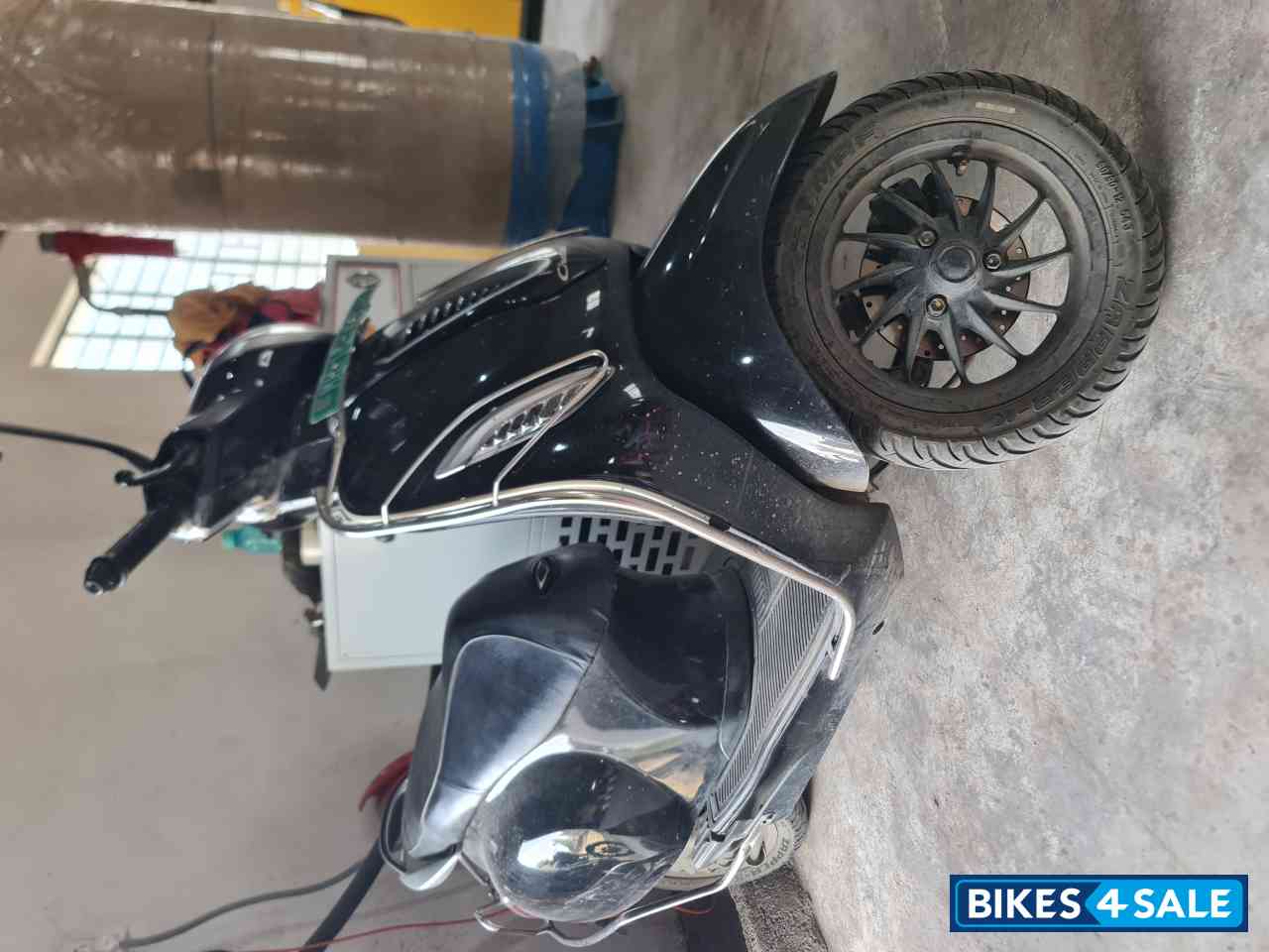 Black Bajaj Chetak Premium