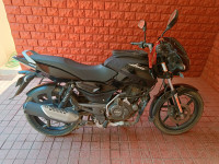 Black Bajaj Pulsar 125 Neon Disc Single Seat