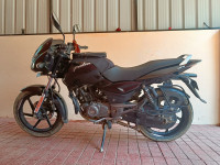 Black Bajaj Pulsar 125 Neon Disc Single Seat