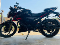 TVS Apache RTR 200 4V 2022