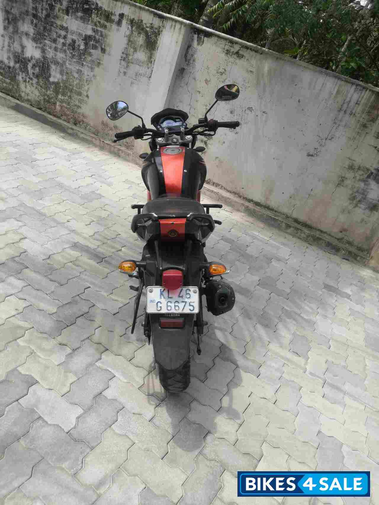 Yamaha FZ-S
