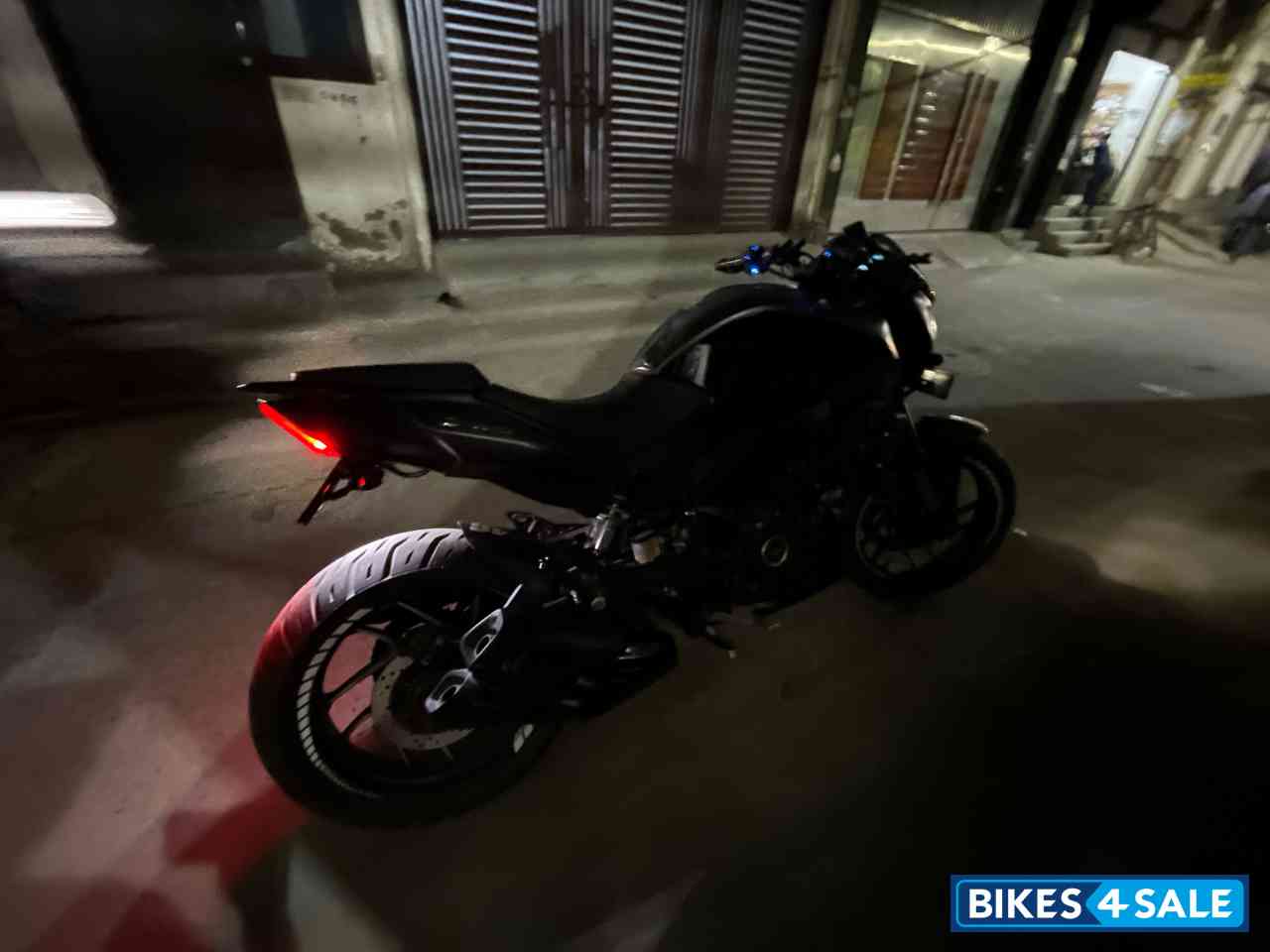 Bajaj Dominar 400 ABS BS6