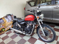 Red Royal Enfield Thunderbird TwinSpark 350