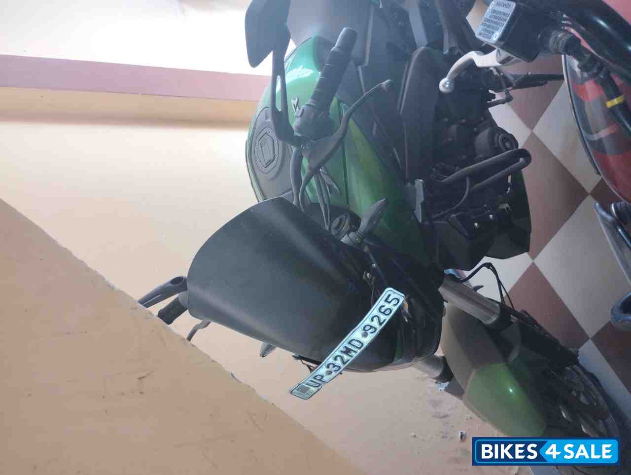 Bajaj Dominar 400 ABS BS6