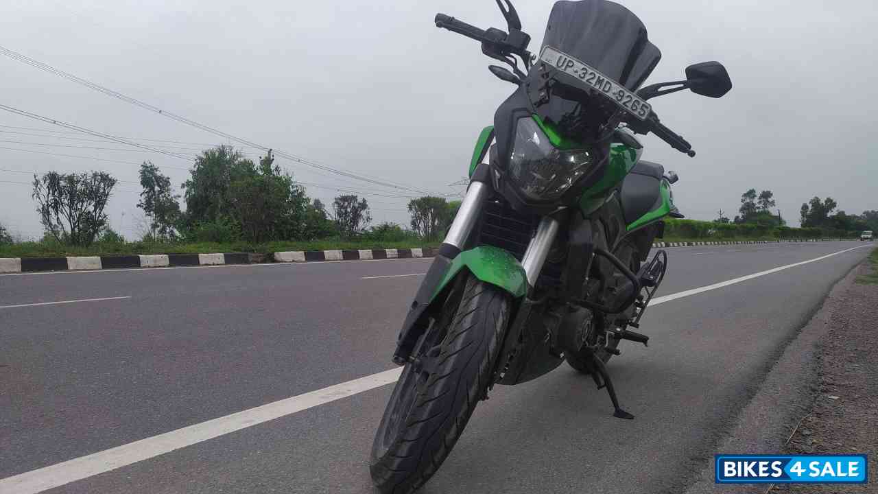 Bajaj Dominar 400 ABS BS6