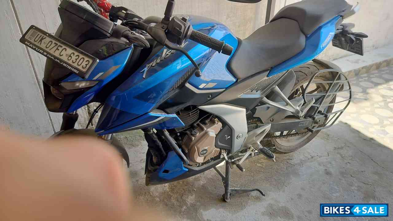 Bajaj Pulsar N250