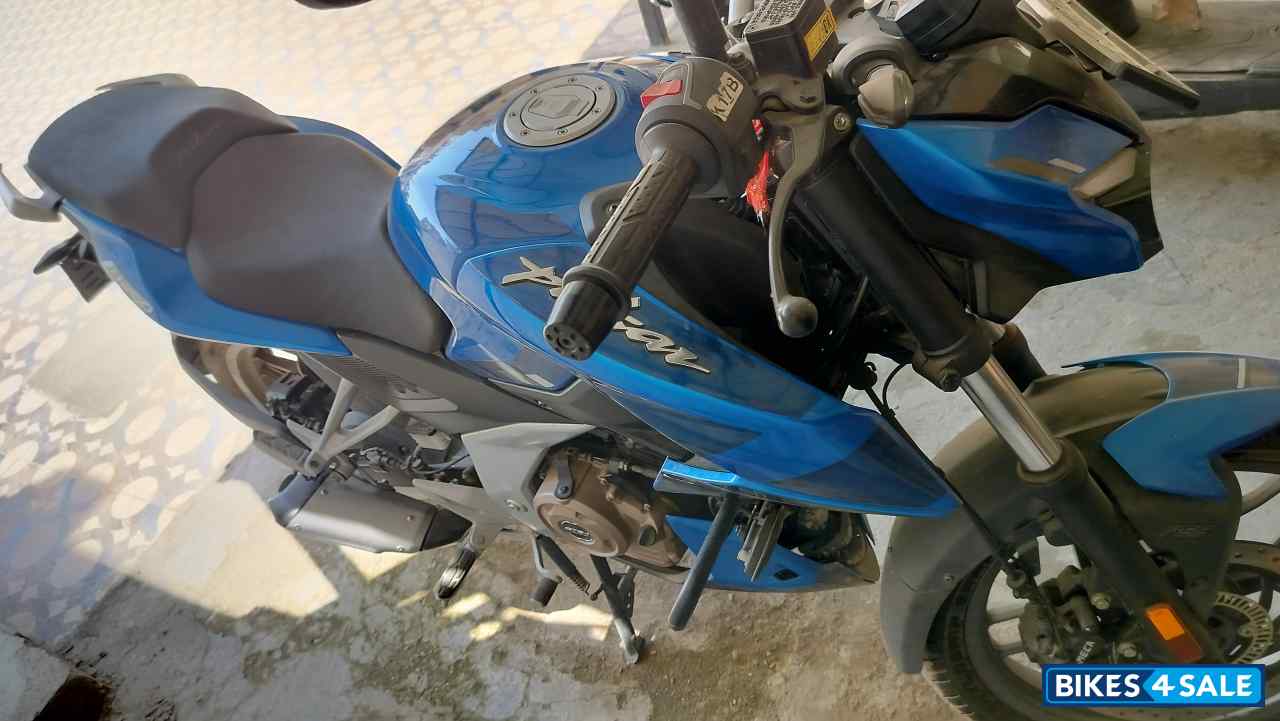 Bajaj Pulsar N250
