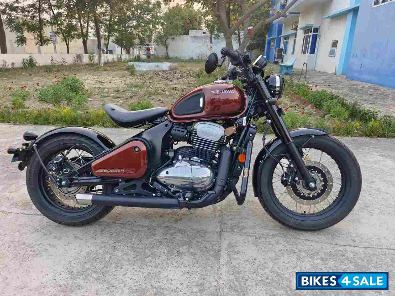 Copper Metallic Jawa 42 Bobber Dual Channel ABS