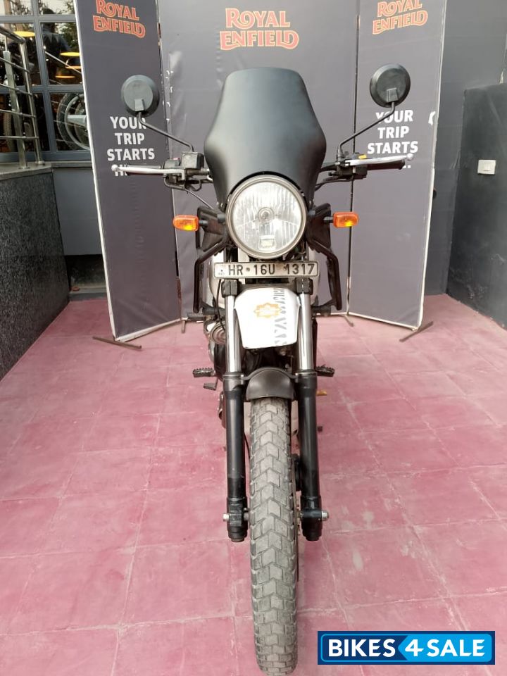 Snow White Royal Enfield Himalayan
