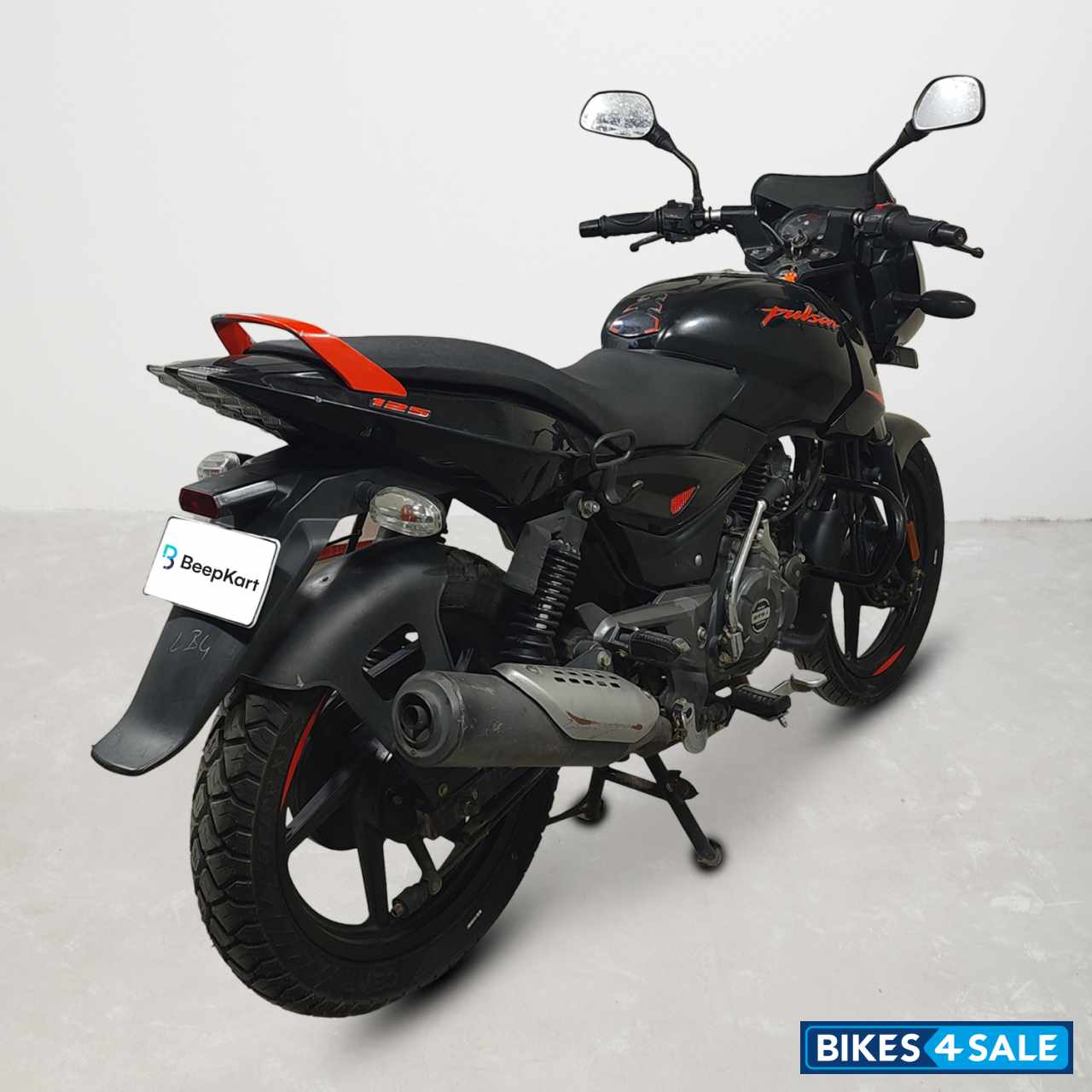 Bajaj Pulsar 125