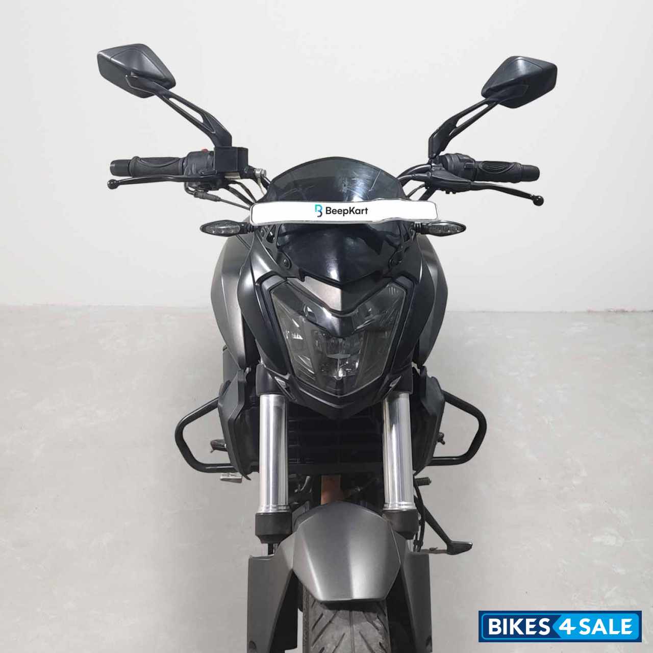 Bajaj Dominar 250