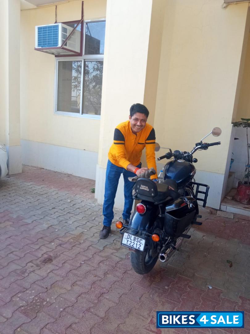 Royal Enfield Meteor 350 Stellar