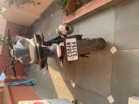 Limestone Metallic BMW G 310 R