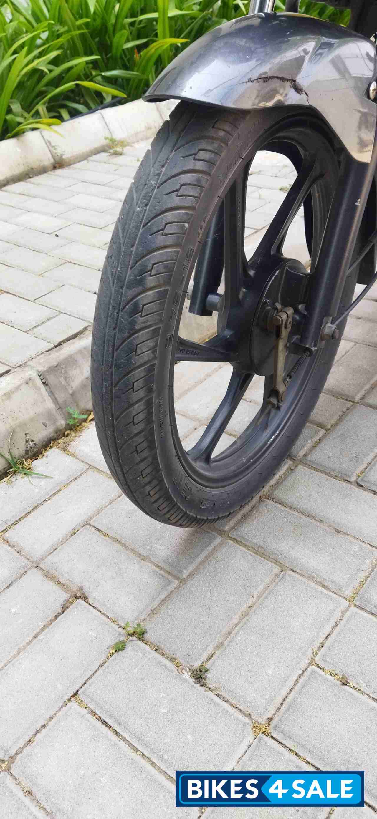 Black And Grey Hero Passion Pro 110