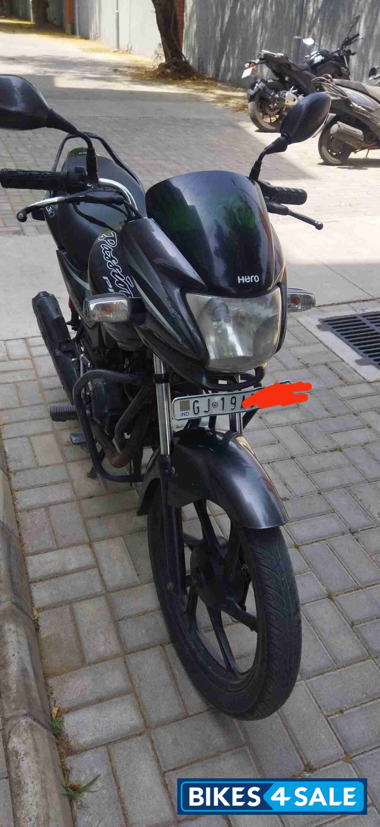 Black And Grey Hero Passion Pro 110