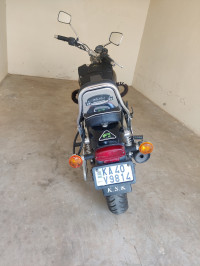 Bajaj Avenger 220 DTS-i