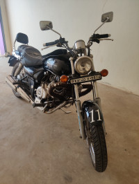 Bajaj Avenger 220 DTS-i
