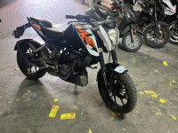 KTM Duke 200