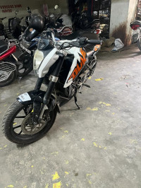 KTM Duke 200