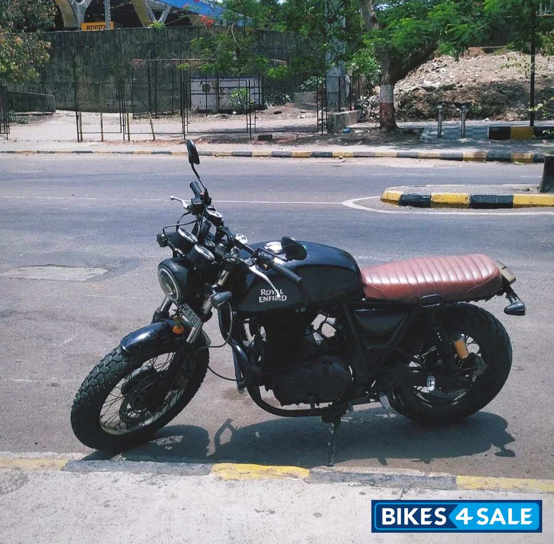 Black Royal Enfield Continental GT 535
