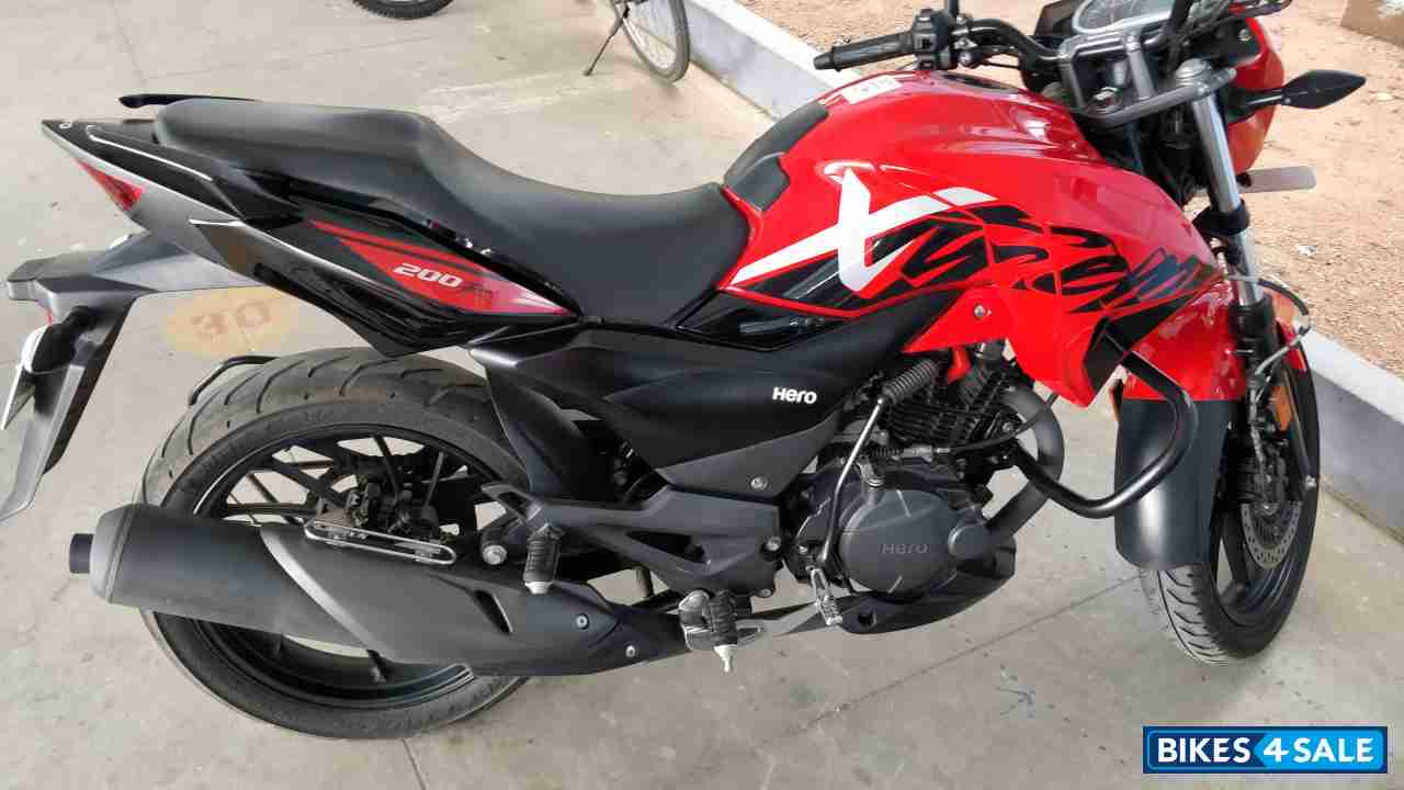 Hero Xtreme 200R Hero Xtreme 200R