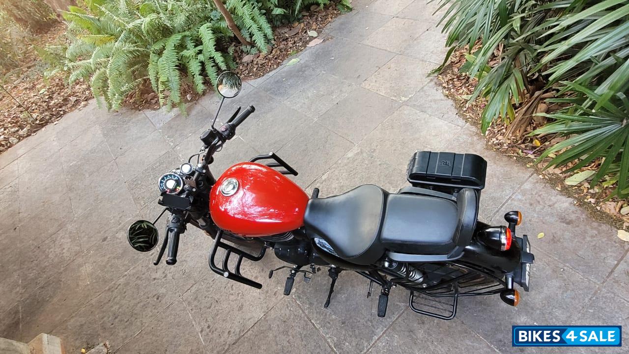 Red Royal Enfield Meteor 350 Fireball