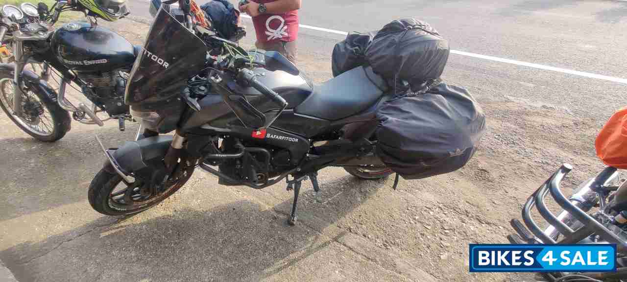Bajaj Dominar 400 Disc