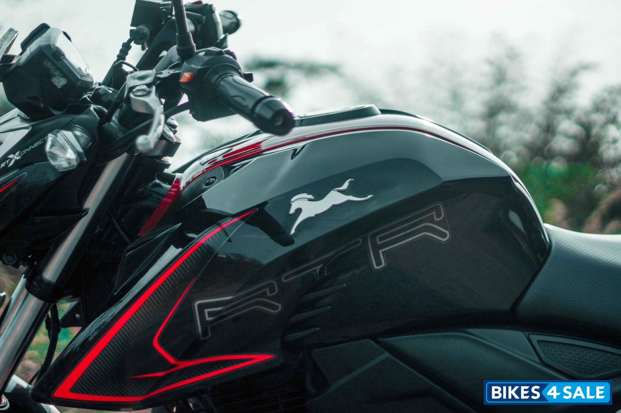 TVS Apache RTR 200 4V ABS