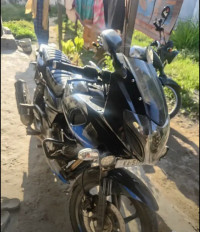 Bajaj Pulsar 220F