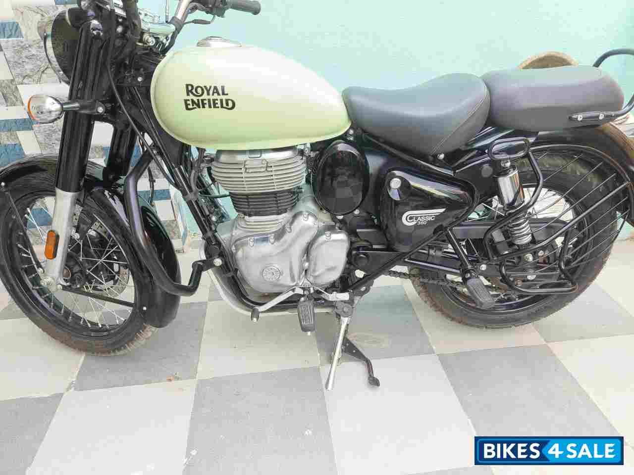 Royal Enfield Classic 350 Redditch Green