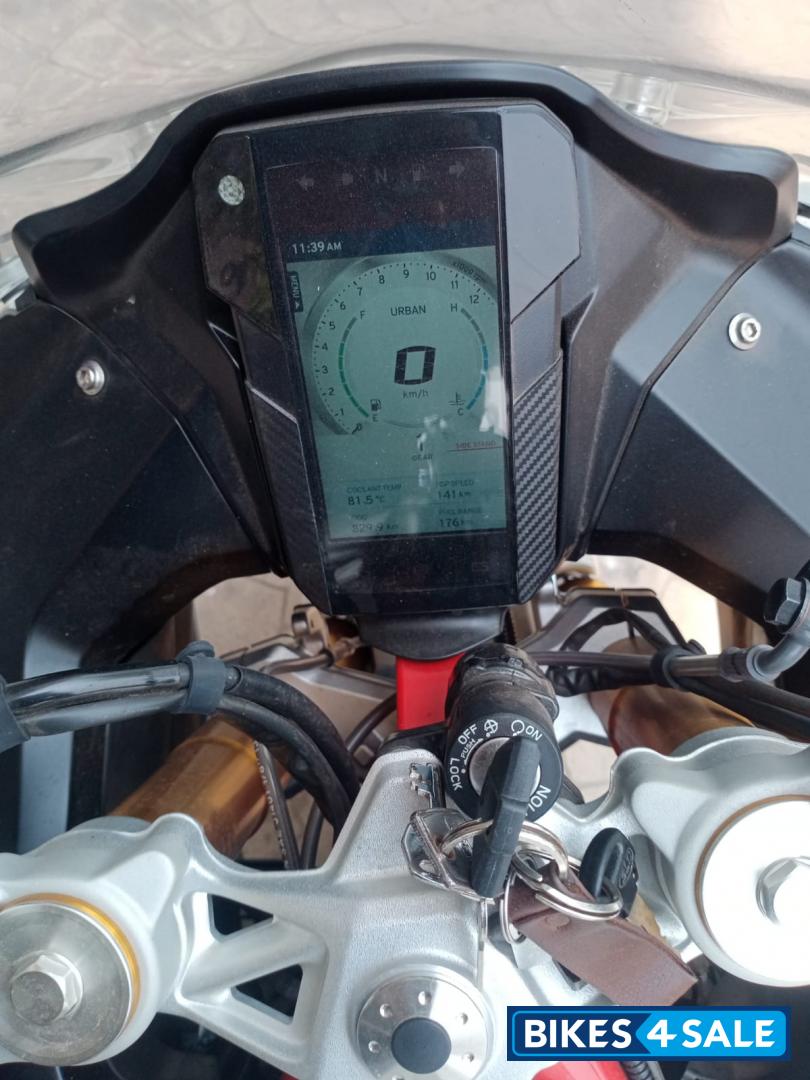 BMW G 310 R BMW G 310 R