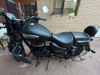 Black Royal Enfield Meteor 350 Stellar