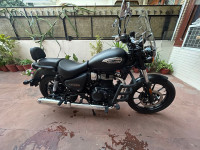 Black Royal Enfield Meteor 350 Stellar