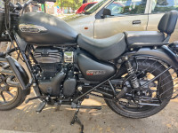 Black Royal Enfield Meteor 350 Stellar