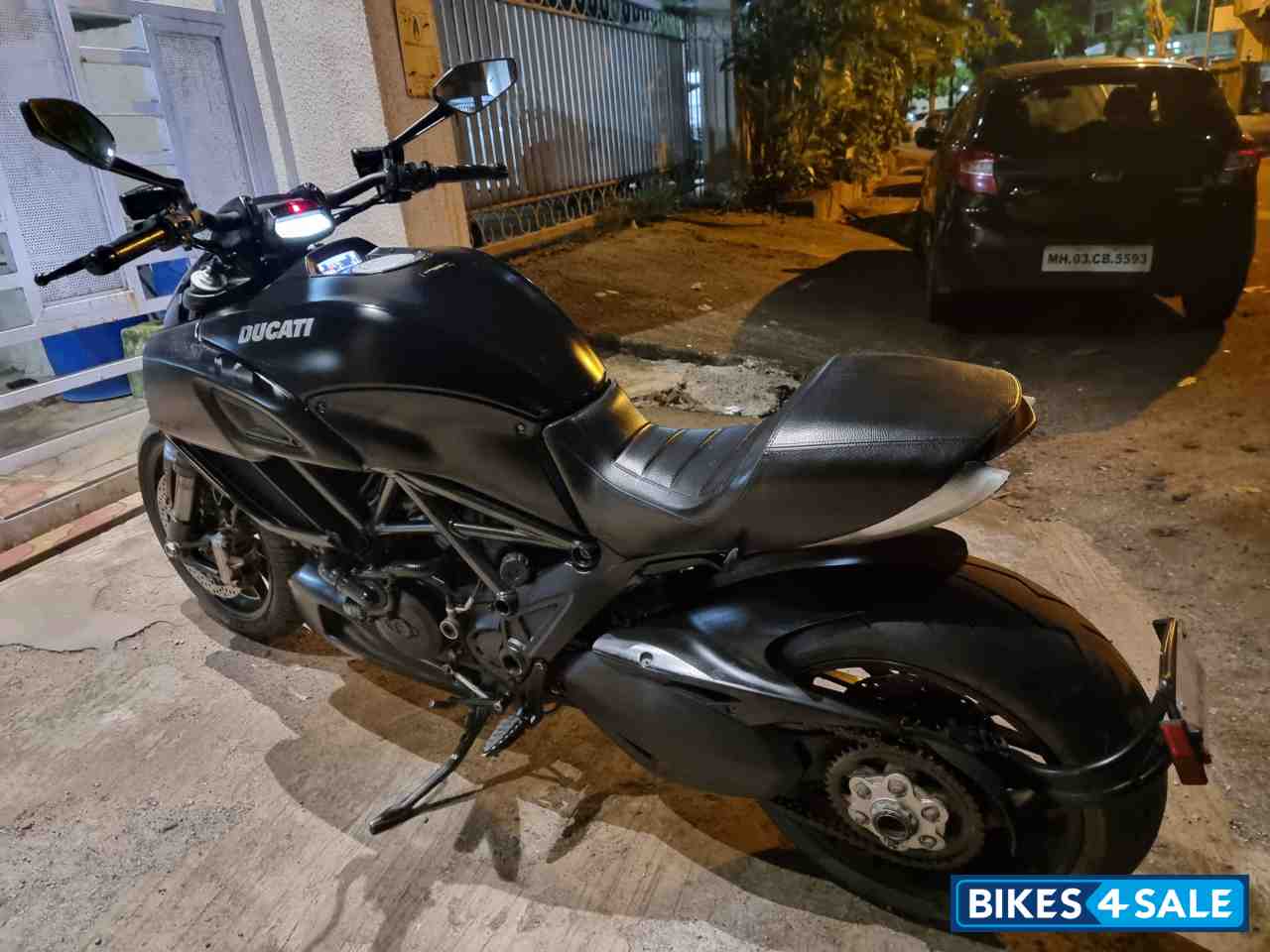 Dark Black Ducati Diavel Carbon
