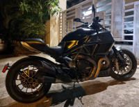 Dark Black Ducati Diavel Carbon