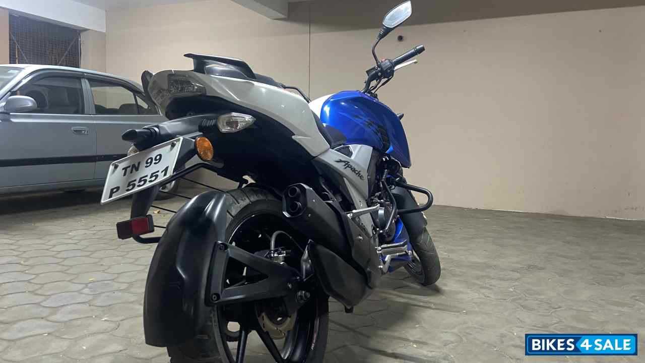 TVS Apache RTR 160 4V