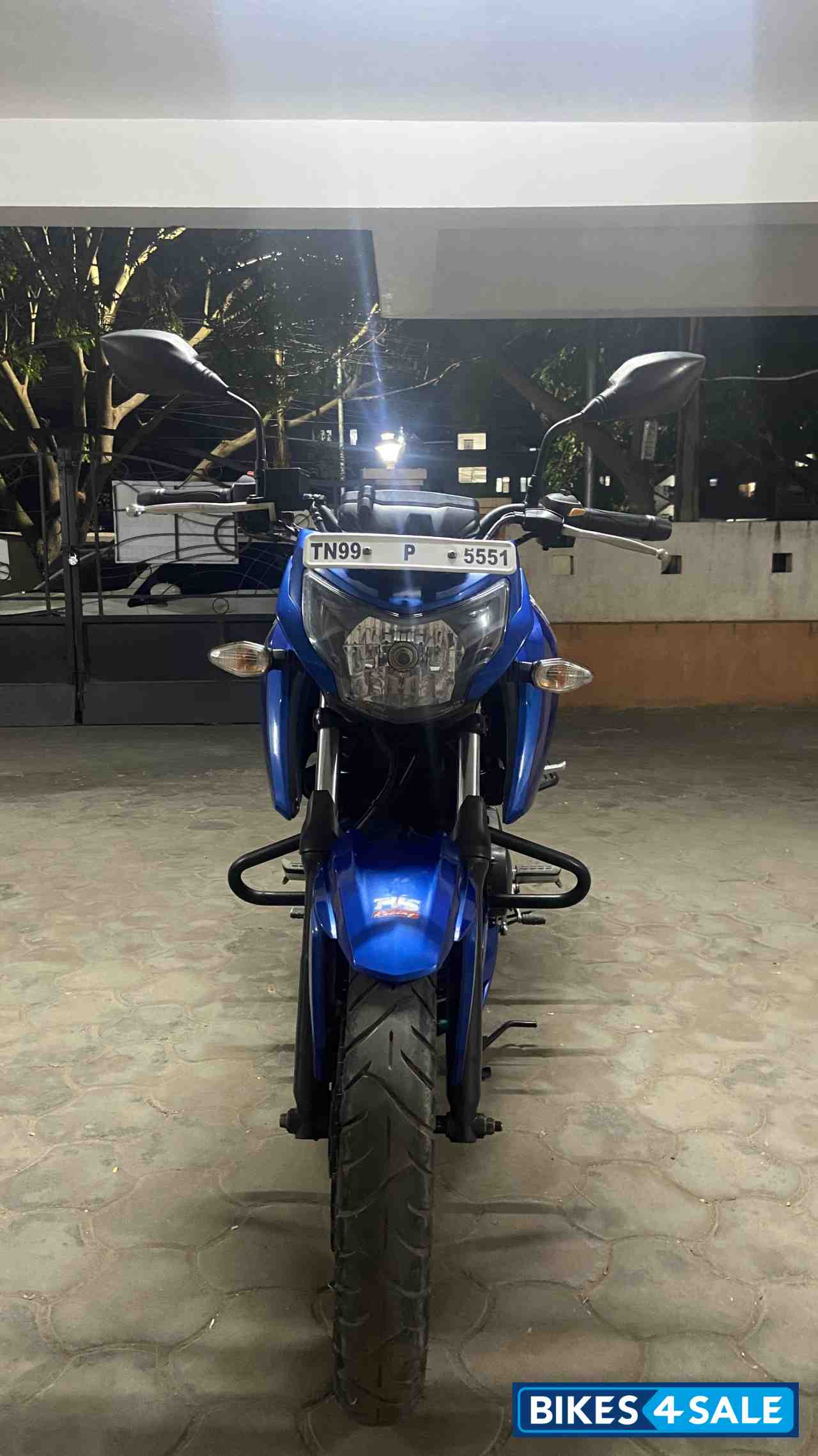 TVS Apache RTR 160 4V