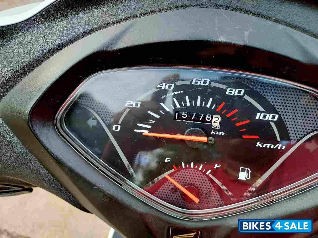 Pa White Honda Activa 3G