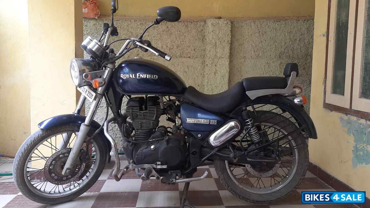 Blue Royal Enfield Thunderbird 350